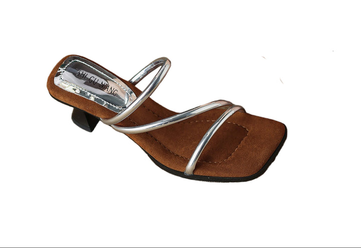 Plissiertes Oberteil mit ausgestellten Ärmeln und Maxirock-Set mit Taillengürtel – Rosiny 