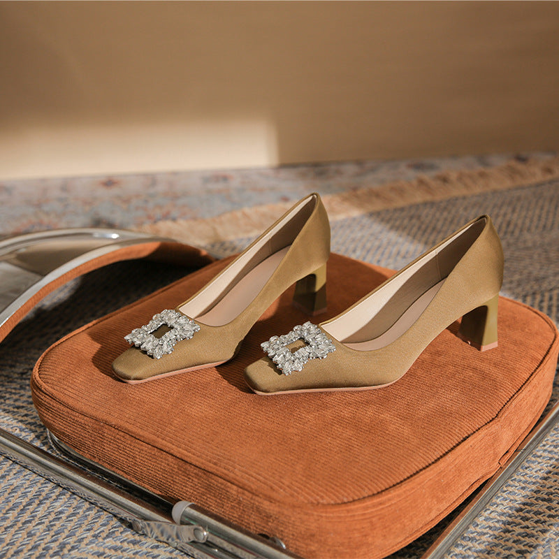 Haut à manches évasées plissées et ensemble jupe longue avec ceinture à la taille – Rosiny 