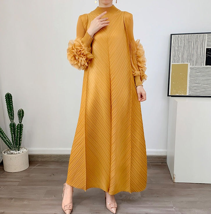 pleated maxi dress with floral cuff sleeves – Volen