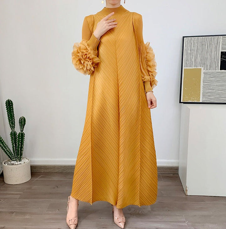 pleated maxi dress with floral cuff sleeves – Volen