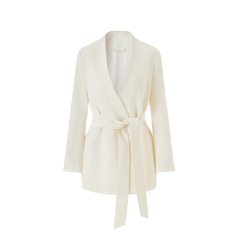 جاكيت مخملي بأزرار أمامية وحافة من الدانتيل الشفاف - صيفي