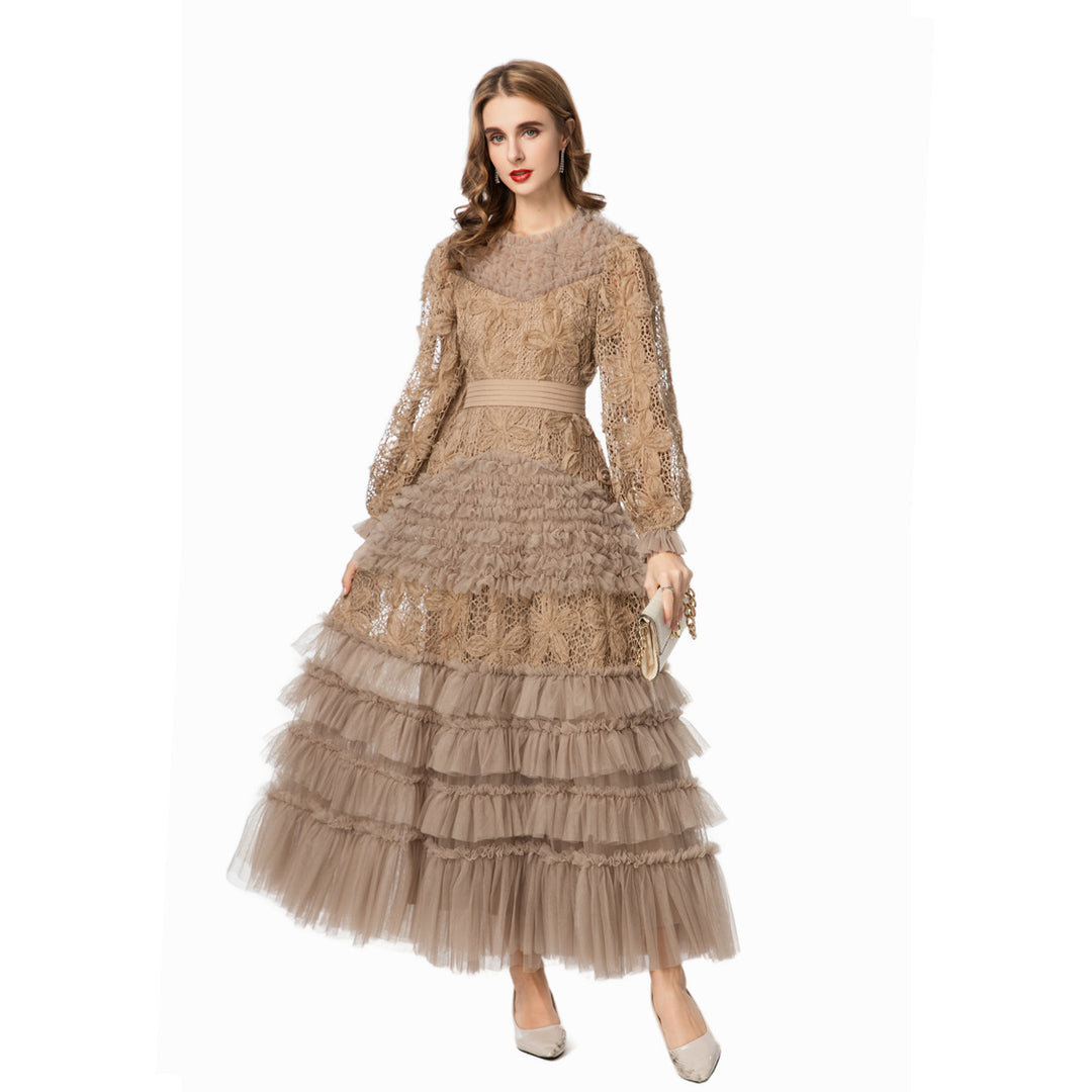 layered lace and tulle gown with fitted waist – NERINA