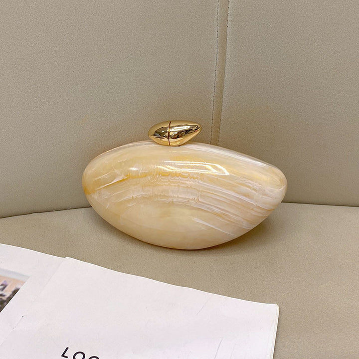 Rounded clutch with gold clasp - Osdi
