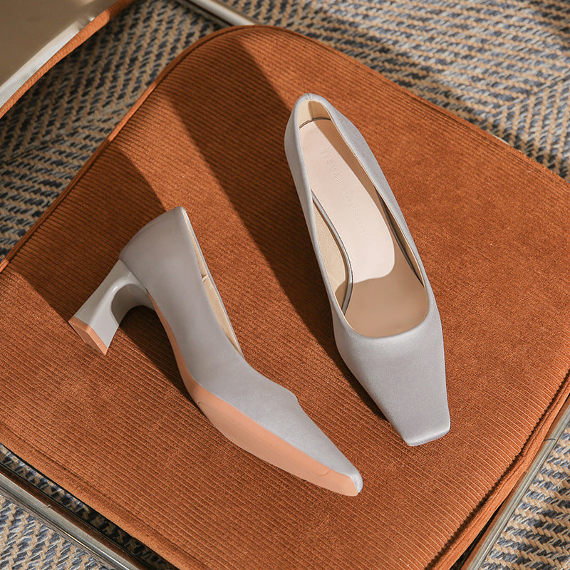 Plissiertes Oberteil mit ausgestellten Ärmeln und Maxirock-Set mit Taillengürtel – Rosiny 