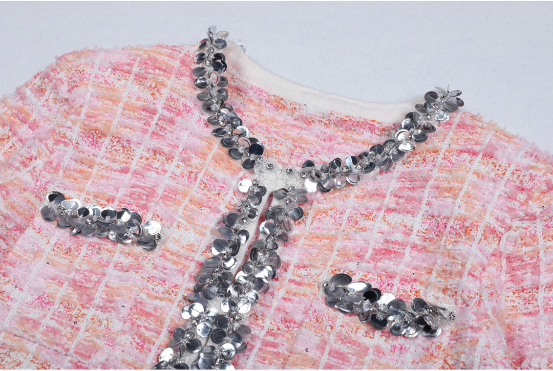 طقم تويد من قطعتين مع حواف من الترتر – سيلينيدي