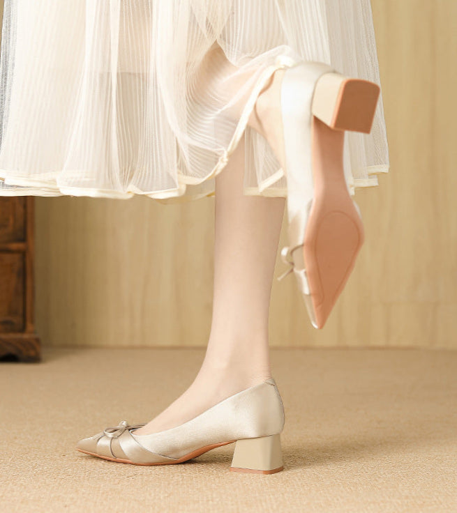 Haut à manches évasées plissées et ensemble jupe longue avec ceinture à la taille – Rosiny 