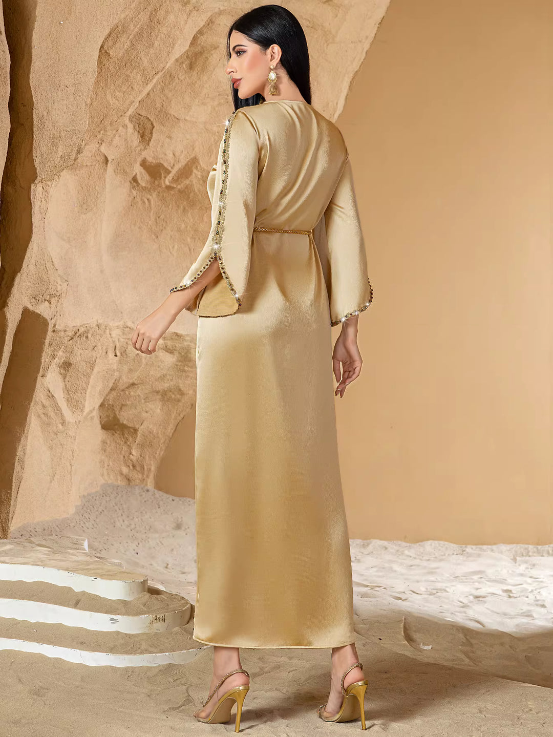 فستان ماكسي أنيق بأكمام طويلة – ليريا