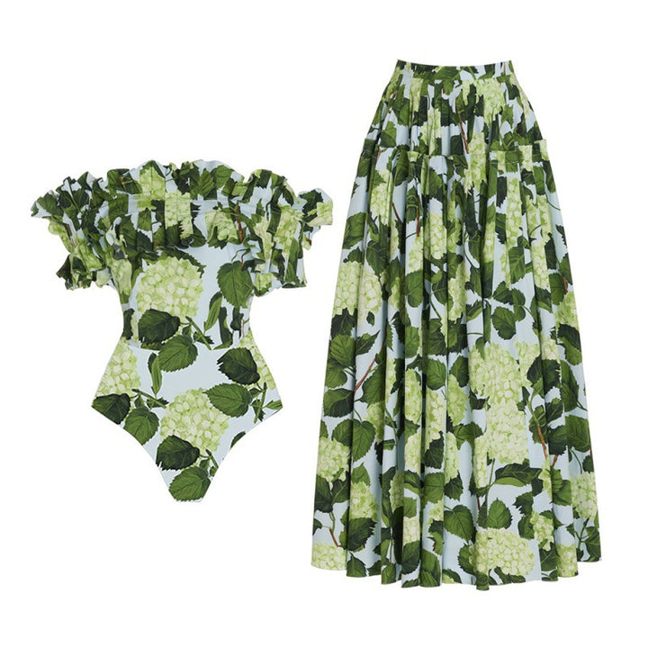 off-shoulder hydrangea print bikini set with maxi skirt – GREEN