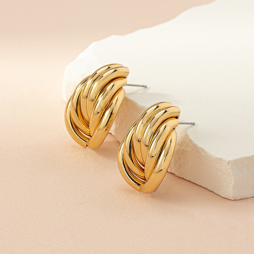 Interwoven teardrop hoop earrings with sculpted gold bands – Lomgi