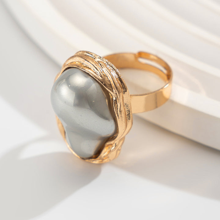 Abstract wrapped band ring with irregular pearl - Miklasu