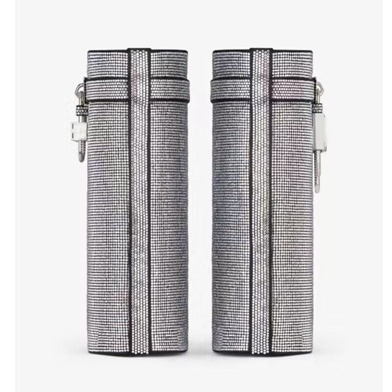 أحذية بكعب عالٍ مدببة من الأمام بثلاثة أحزمة وتفاصيل مرصعة بالمسامير - أورورا