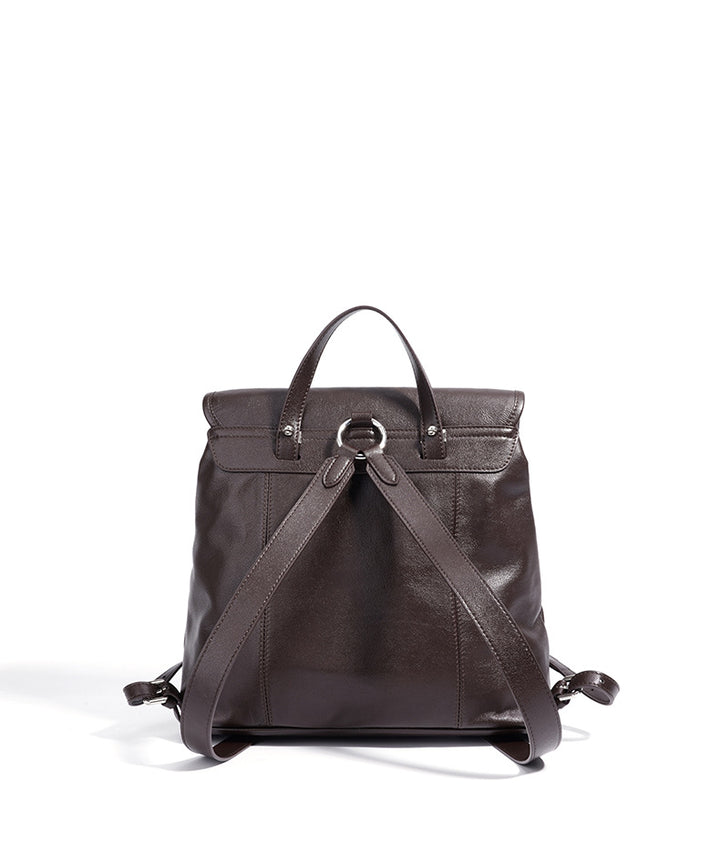 classic leather backpack with flap closure – ARDENAV