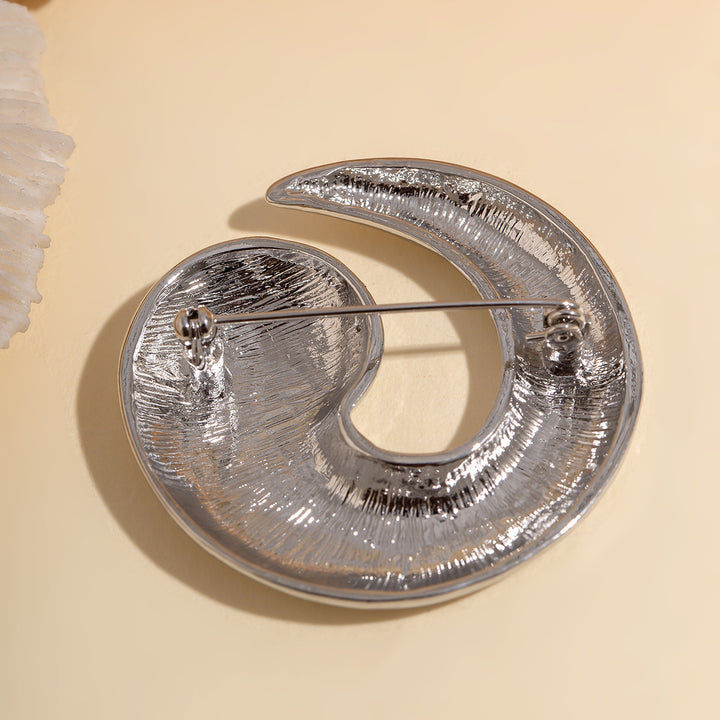 Spiral-shaped brooch with glossy finish - Lakdu