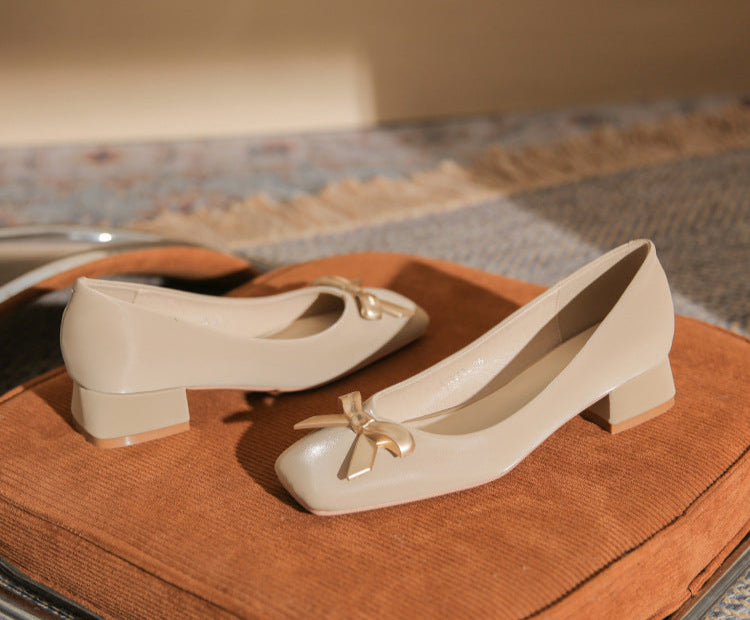 Plissiertes Oberteil mit ausgestellten Ärmeln und Maxirock-Set mit Taillengürtel – Rosiny 