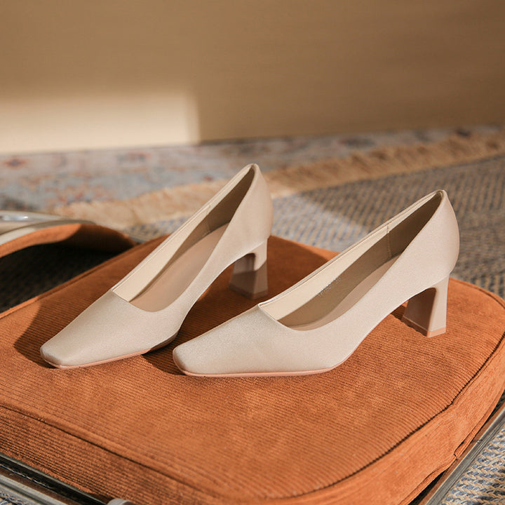 Plissiertes Oberteil mit ausgestellten Ärmeln und Maxirock-Set mit Taillengürtel – Rosiny 