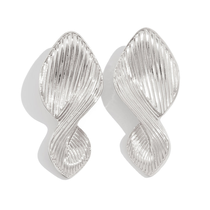 أقراط متدلية على شكل أوراق نباتية مع لمسة عضوية - أزينا