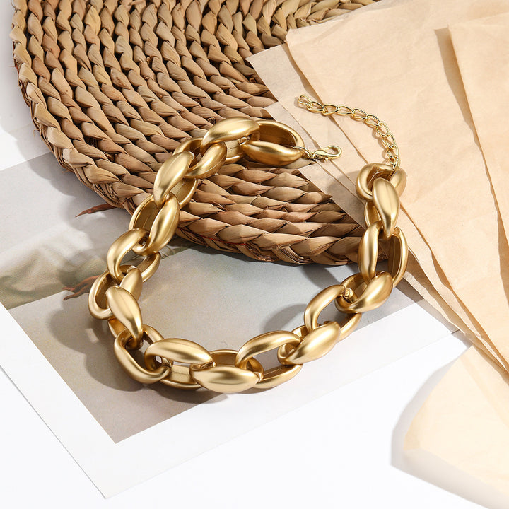 Bold oval link necklace with chunky chain - Nikdil