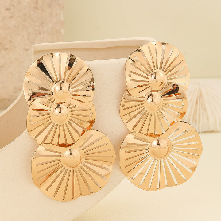 Boucles d'oreilles créoles à double couche texturée avec détail gravé – Akoma 