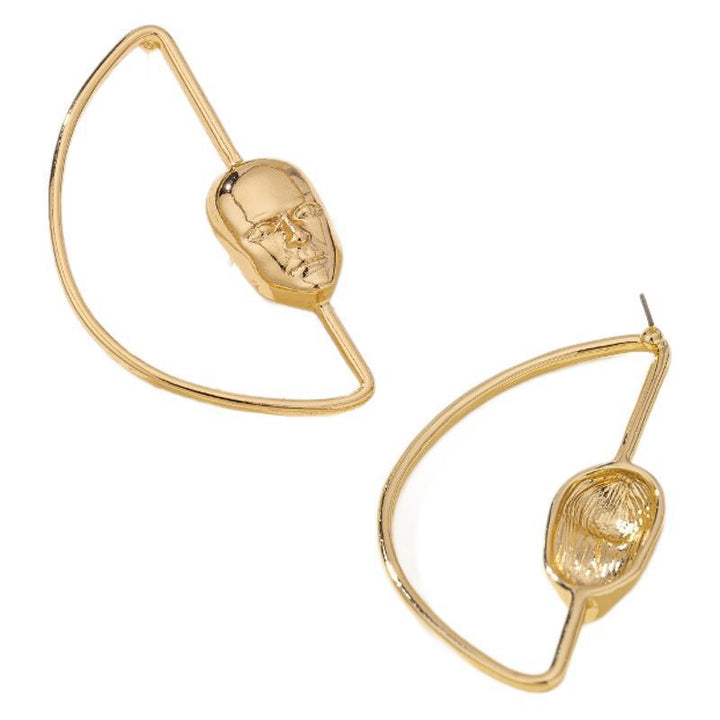 Ohrringe mit zweilagiger Textur und graviertem Detail – Akoma 