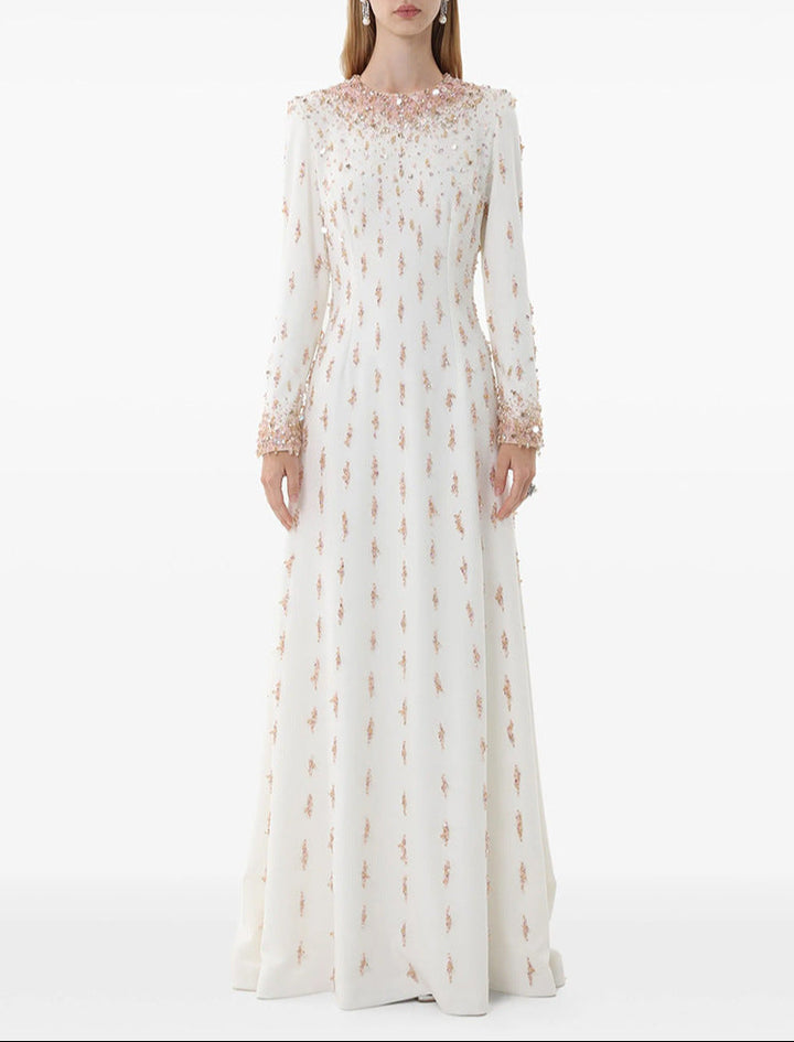robe cache-cœur à manches trois-quarts avec revers à sequins et appliqué floral – ALINA 