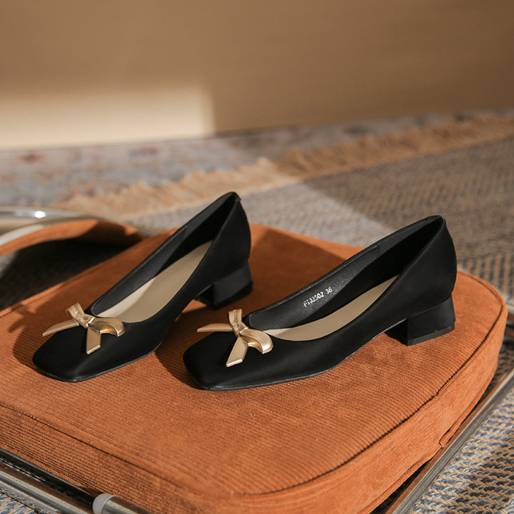 Plissiertes Oberteil mit ausgestellten Ärmeln und Maxirock-Set mit Taillengürtel – Rosiny 