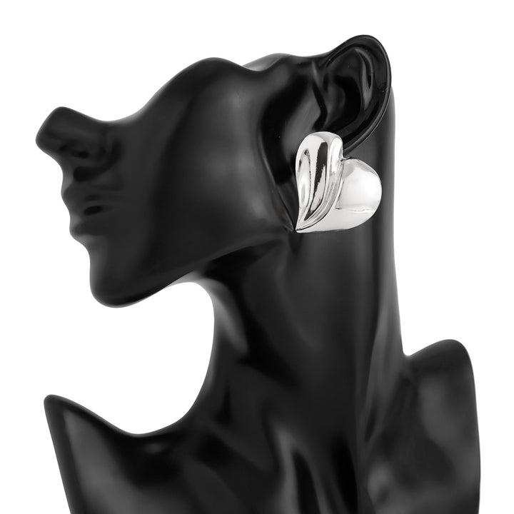 Asymmetric heart-shaped stud earrings with sculpted folds – Vancen