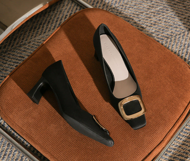 Haut à manches évasées plissées et ensemble jupe longue avec ceinture à la taille – Rosiny 