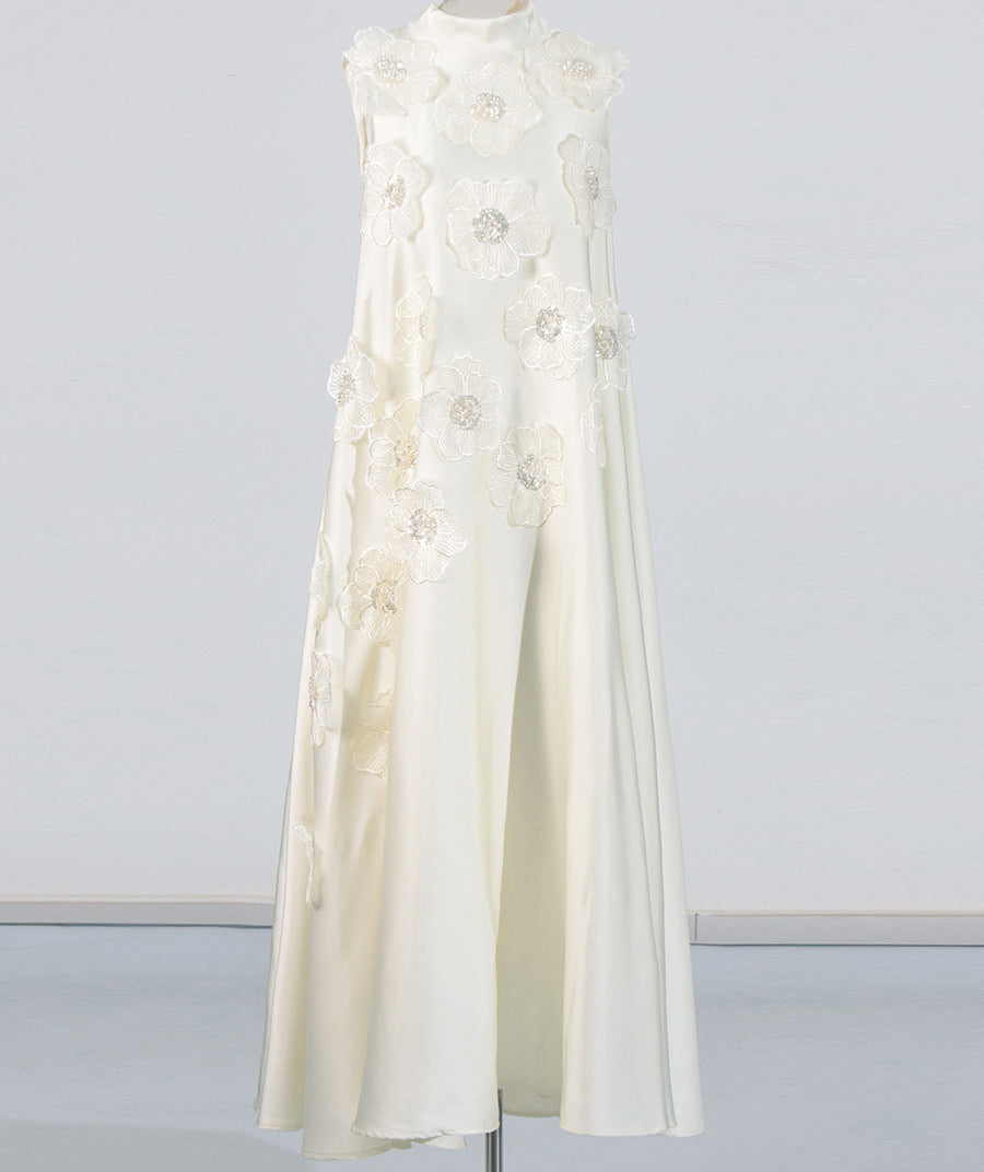 Elegant Floral Appliqué Maxi Dress - Blossom