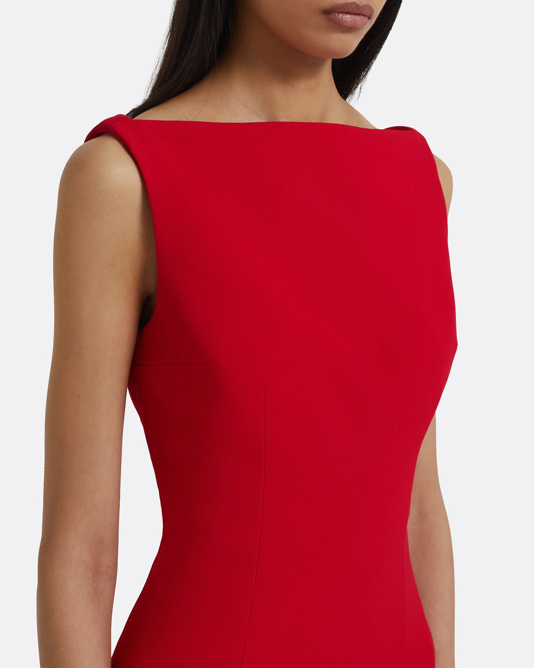 sleeveless mermaid gown with sculpted bateau neckline – LAVENA