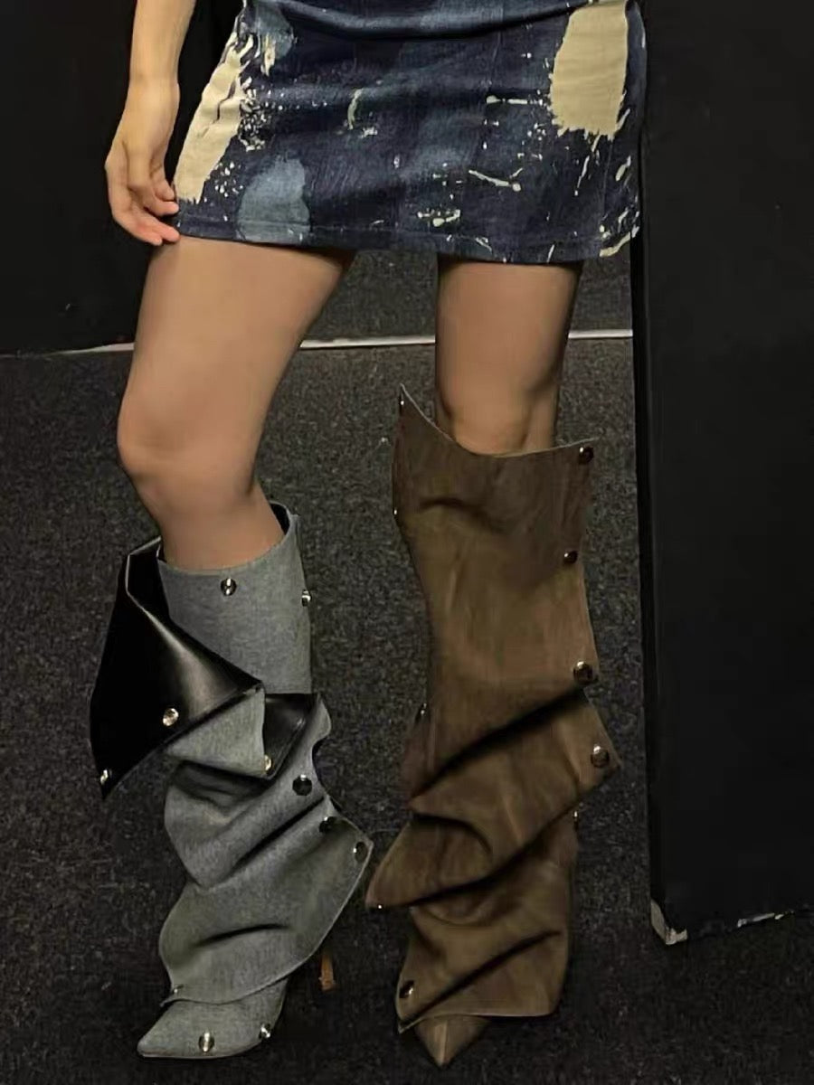 ruffled knee-high boots with metallic snap accents - Eenakshi