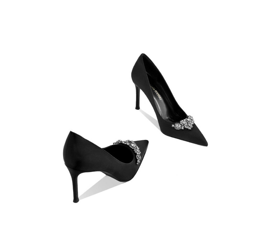 Embellished Satin Pointed-Toe Pumps – NOIIR