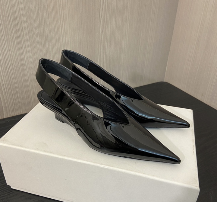 pointed patent slingback heels - LQNA