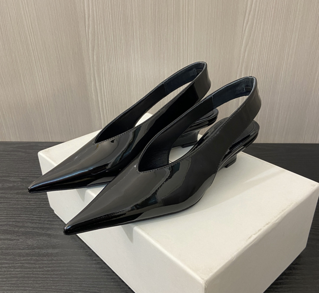 pointed patent slingback heels - LQNA