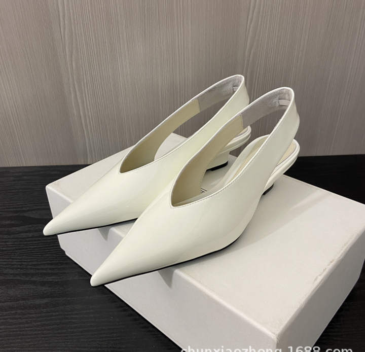 pointed patent slingback heels - LQNA