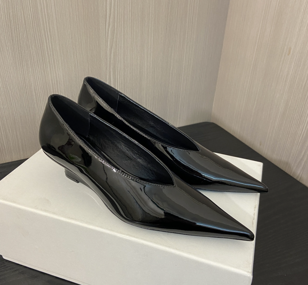 pointed patent slingback heels - LQNA