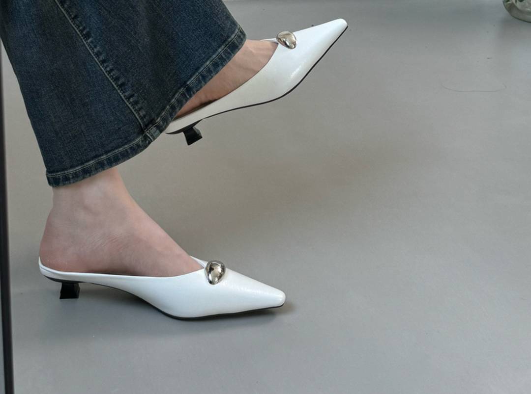 Plissiertes Oberteil mit ausgestellten Ärmeln und Maxirock-Set mit Taillengürtel – Rosiny 