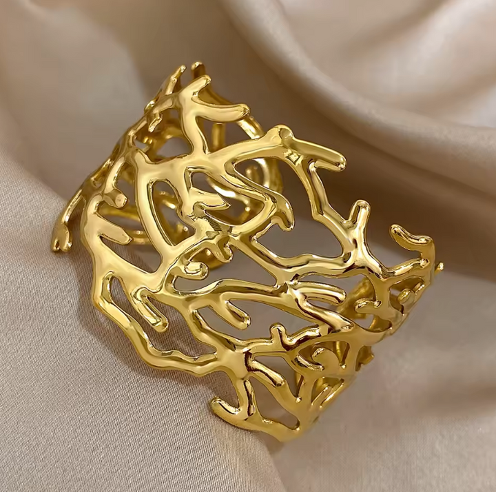 Sculpted wave cuff bracelet with open cut design – Atru
