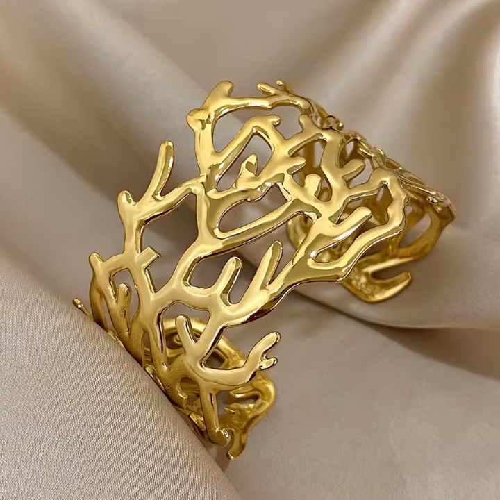 Sculpted wave cuff bracelet with open cut design – Atru