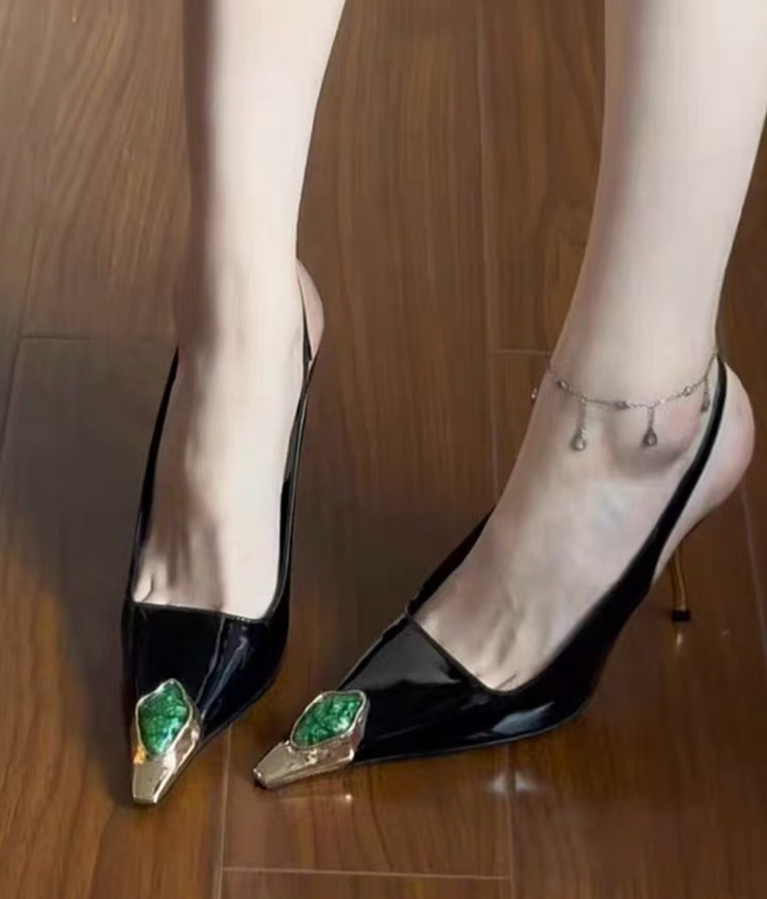 black patent slingback heels with emerald toe embellishment – ZARIA