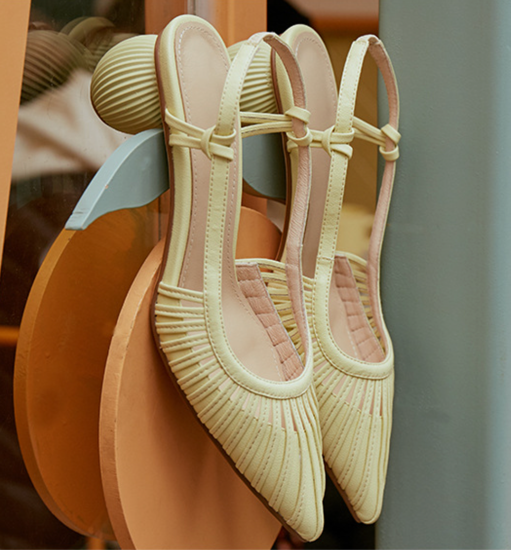 pleated slingback pumps with ribbed round heels – ZARINA