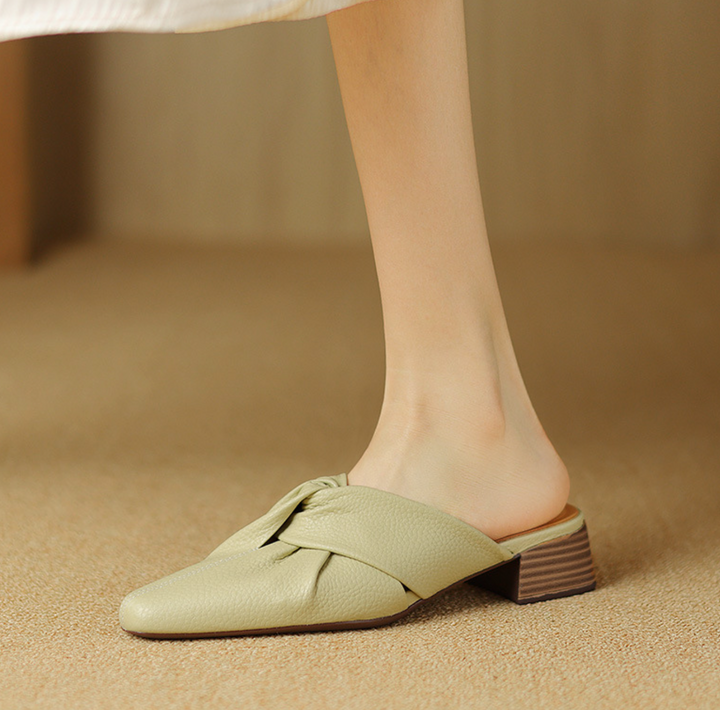 Plissiertes Oberteil mit ausgestellten Ärmeln und Maxirock-Set mit Taillengürtel – Rosiny 