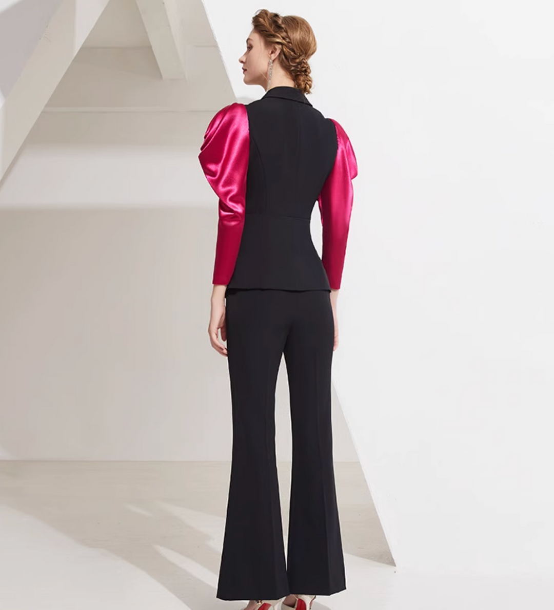 tailored flare suit with satin puff sleeves – VALENCIA