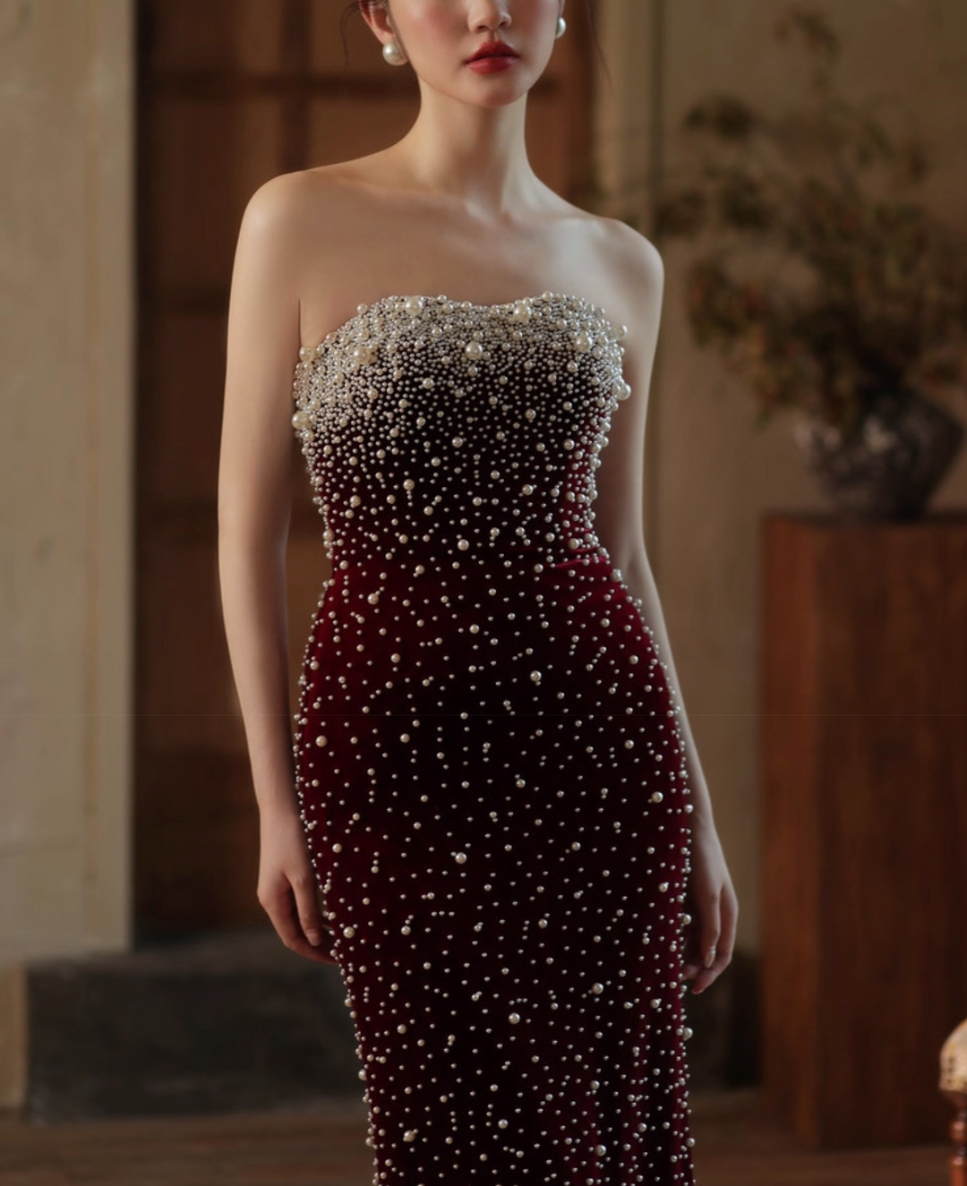 Plissiertes Oberteil mit ausgestellten Ärmeln und Maxirock-Set mit Taillengürtel – Rosiny 