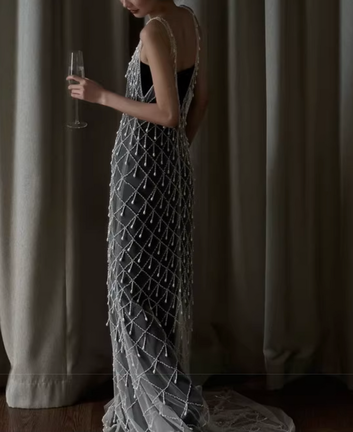 Plissiertes Oberteil mit ausgestellten Ärmeln und Maxirock-Set mit Taillengürtel – Rosiny 