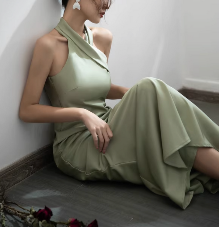 Plissiertes Oberteil mit ausgestellten Ärmeln und Maxirock-Set mit Taillengürtel – Rosiny 