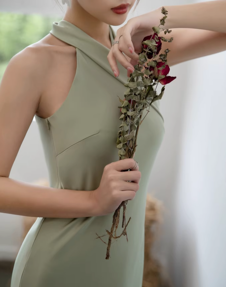 Plissiertes Oberteil mit ausgestellten Ärmeln und Maxirock-Set mit Taillengürtel – Rosiny 