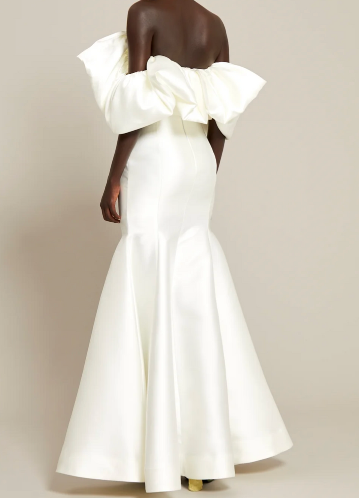 off-shoulder mermaid gown with sculpted ruffle bodice – NOIR