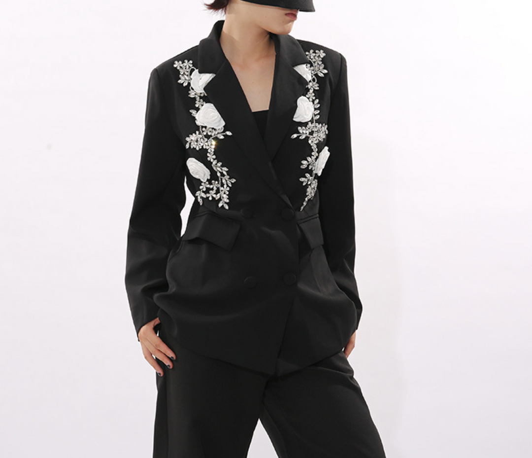 double-breasted blazer with white floral embroidery – ROSELYN