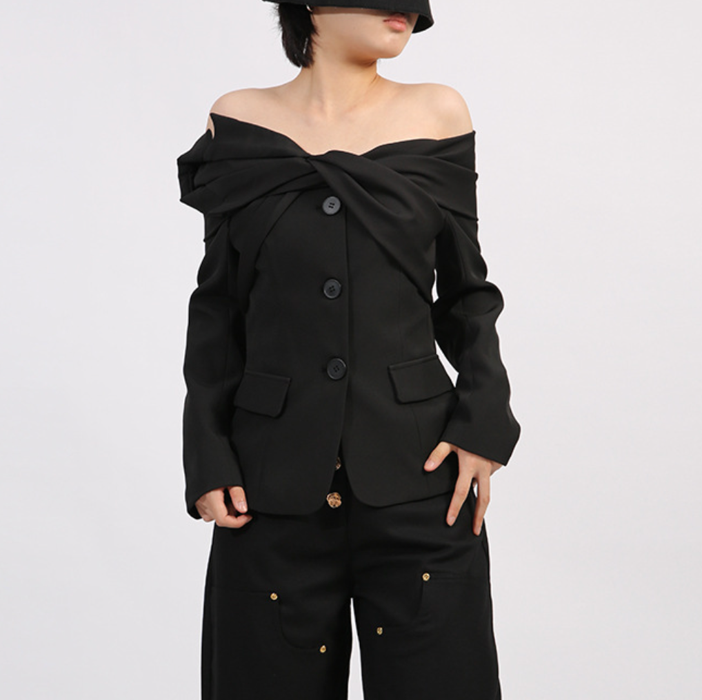 off-shoulder tailored blazer with twisted neckline – TWIST