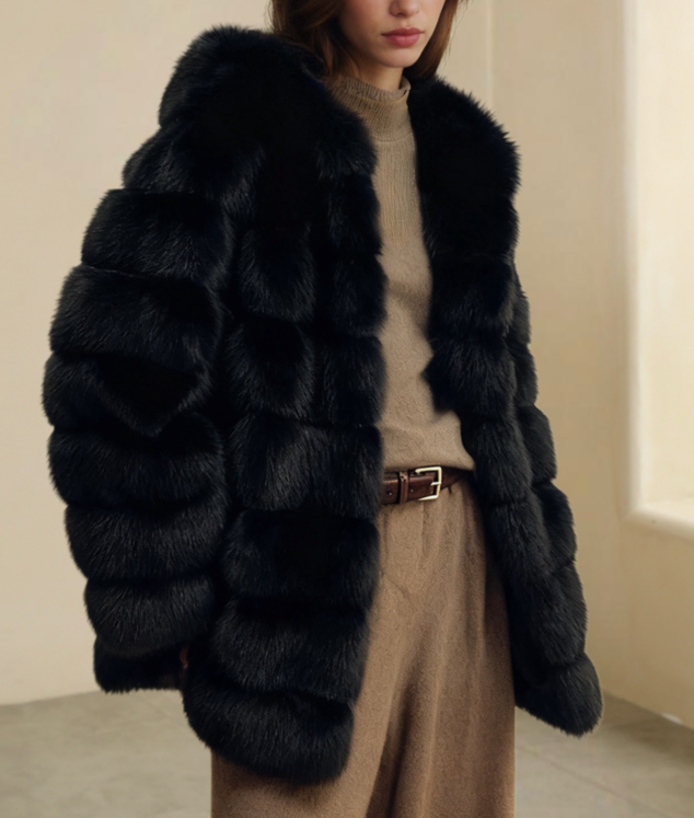 layered faux fur jacket with relaxed fit – DESLA